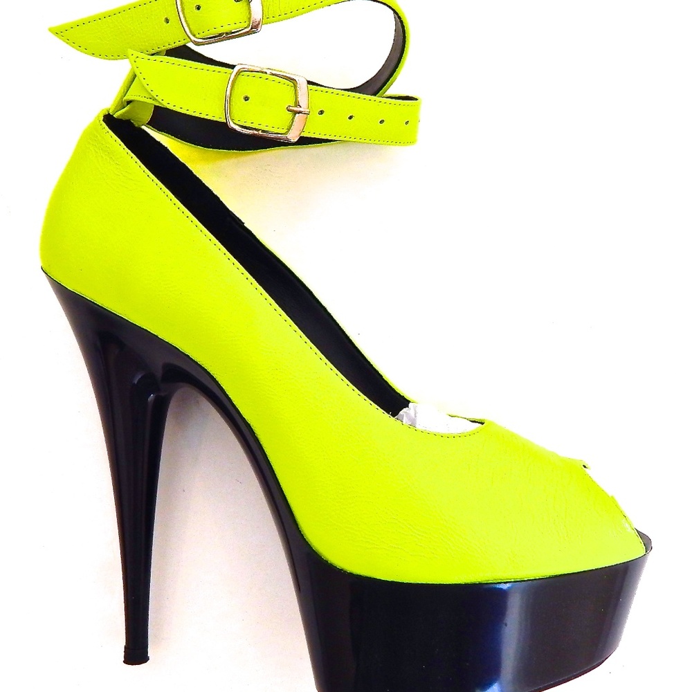 GASOLINE GLAMOUR KAMIKAZE NEON PEEPTOE PUMPS